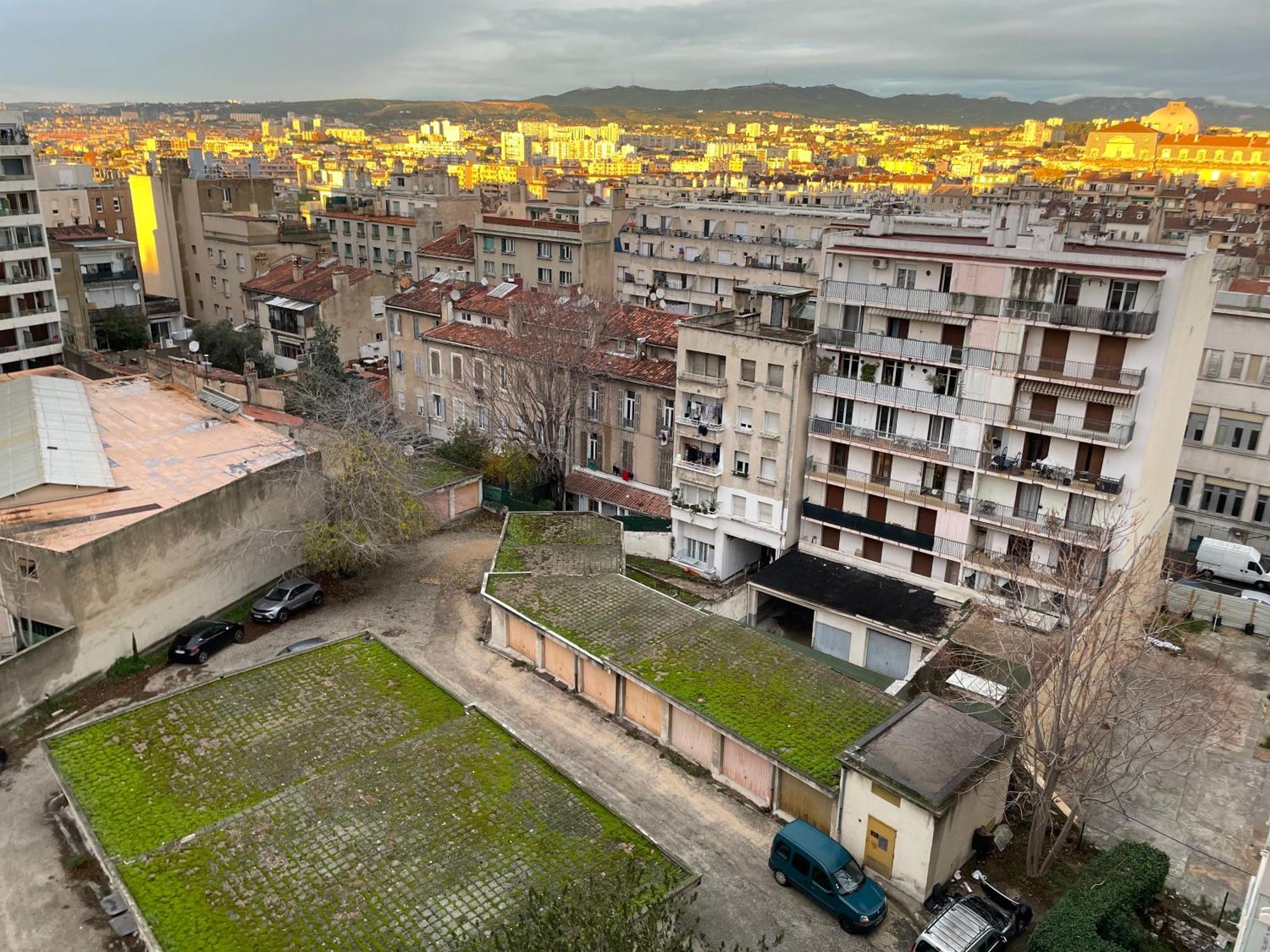 Appart entier terrasse living 2 chambres gare Saint-Charles Marseille Extérieur photo